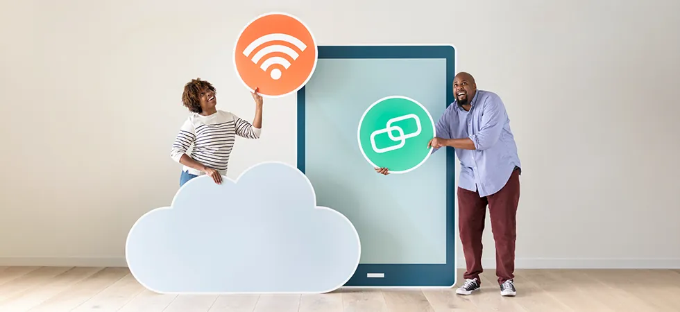 MVNO loyalty model with community engagement showing users interacting with connectivity and network icons