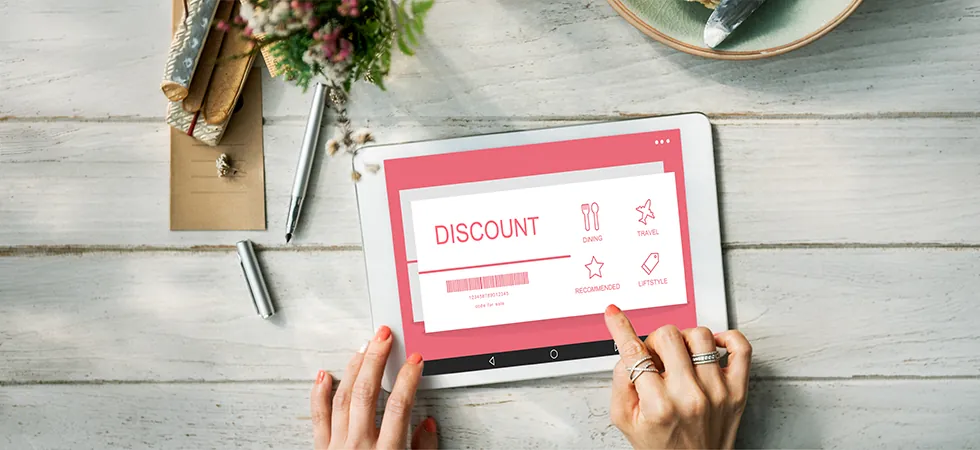 Telecom retention save desk strategy showing personalized discount offer on tablet device