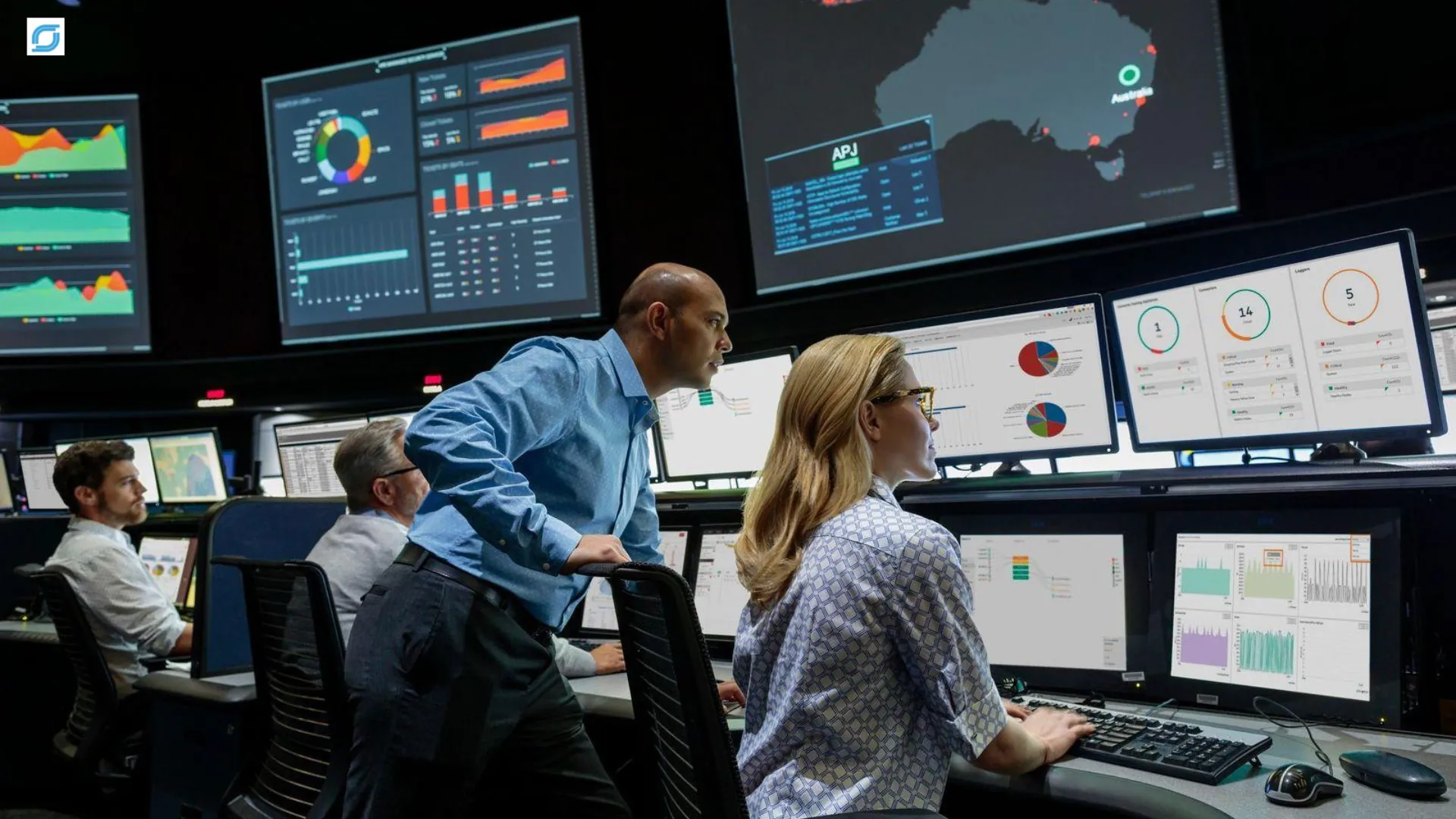 Telecom operations team monitoring MVNO order management dashboard for subscriber provisioning and SIM fulfillment